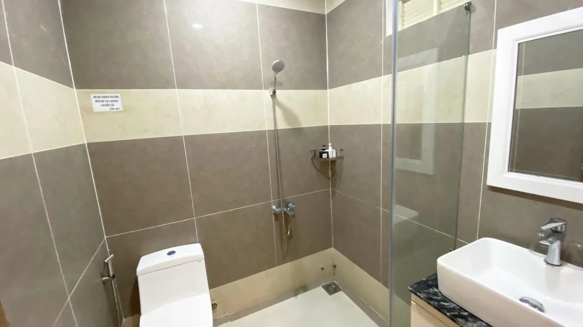 ***  Jolilian Hotel & Apartment Vung Tau Vietnam
