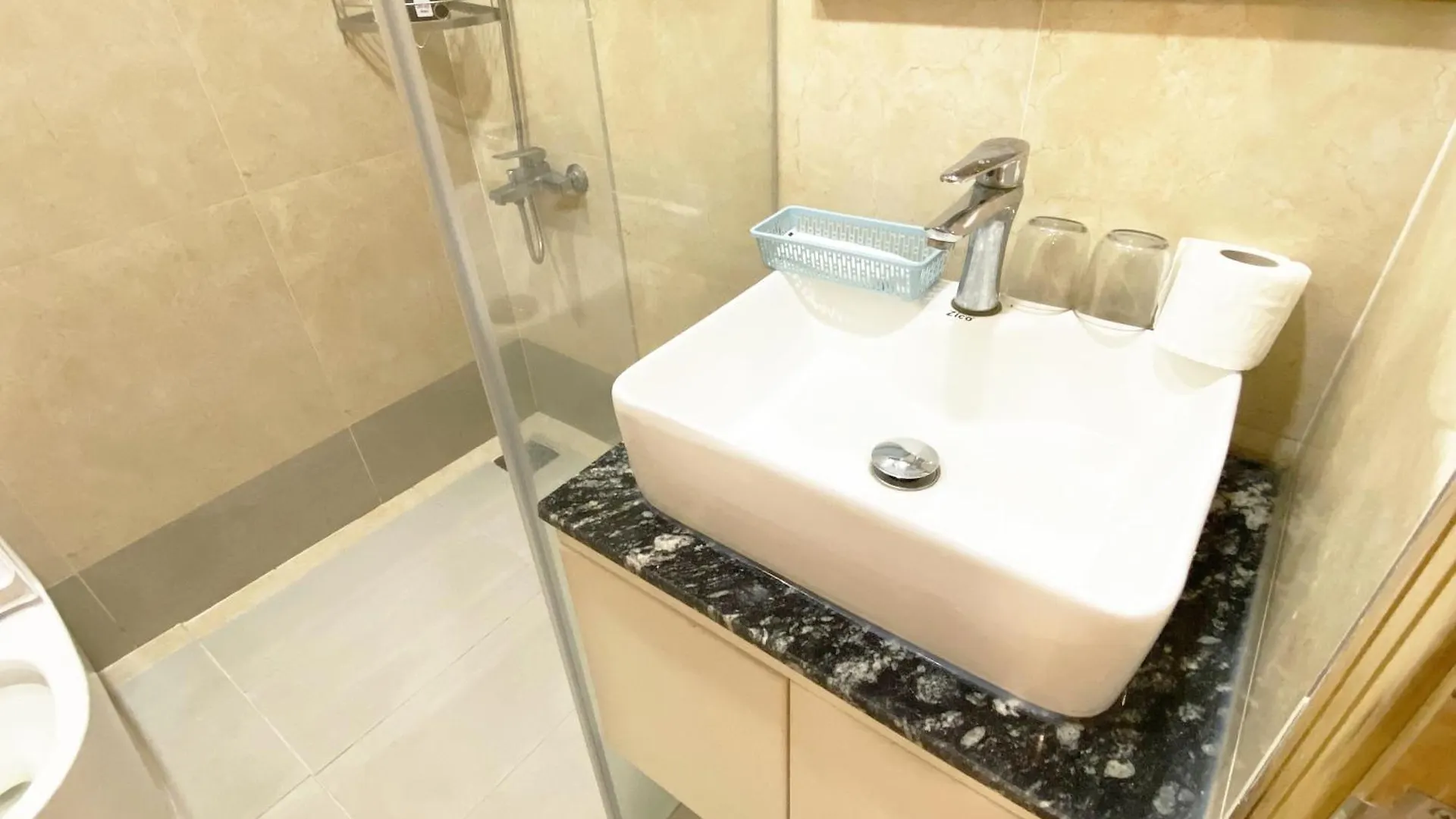 Jolilian Hotel & Apartment Vung Tau 3*,  Vietnam