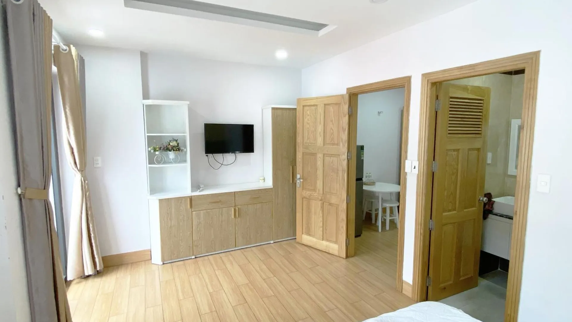 Jolilian Hotel & Apartment Vung Tau Vietnam