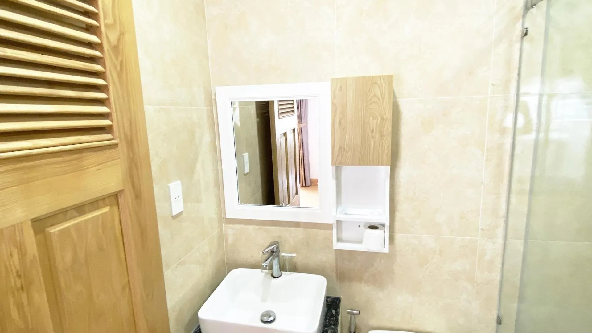 Jolilian Hotel & Apartment Vung Tau